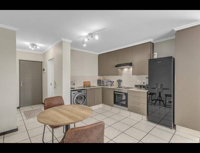 1 BEDROOM APARTMENT FOR SALE IN PAULSHOF